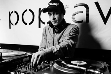 Sketch & Scratch by Dj Tonik